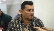 Jhonny pide a secretarios y subalcaldes poner sus cargos a disposición para evaluarlos