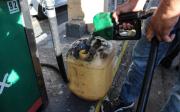 Gasolina afecta a los motorizados; YPFB dejó de solicitar estudios a la UMSA sobre mezcla con alcohol anhidro en 2024