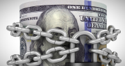 Fuertes críticas de la oposición al endurecimiento del cepo al dólar