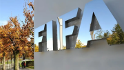 Escándalo: quiénes son los tres futbolistas argentinos que fueron suspendidos por la FIFA