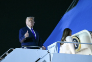 La Casa Blanca de Trump pide a las agencias federales que consideren despidos masivos si se produce un cierre del gobierno