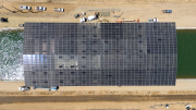 Solución a sequías y demanda energética: este estado de EEUU construye su primer canal cubierto con paneles solares