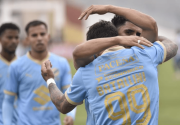 Batallini recibe un regalo y se estrena como goleador en la Liga