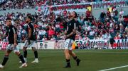 Riestra le ganó por 2-1 a River, se quedó con la punta de la Zona B y le arruinó el día