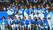 25 años de la primera medalla de Las Leonas, el equipo que sigue marcando la historia del deporte argentino