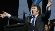 Milei se pone la campaña al hombro con una visita al sur