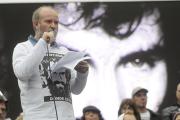 Sergio Maldonado llegó al Alto Valle para presentar el libro Olvidar es imposible sobre la búsqueda de su hermano
