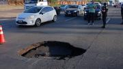 Por el socavón entre Luján y Godoy Cruz, este martes continuarán los trabajos en el Acceso Sur