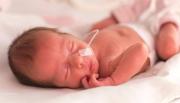 Una merienda solidaria para abrazar a los bebés prematuros y a sus mamás