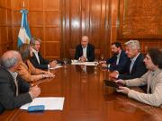 Seguimos sorprendidos: El Gobierno se reunió con la mesa de enlace y aconsejó a los productores que negocien con los exportadores tras el fin de las retenciones cero
