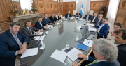 Guillermo Francos encabezó la cuarta reunión del Consejo de Mayo