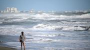 Imelda y Humberto ponen en alerta la costa este de EEUU y Bermudas
