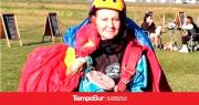 Una mujer murió al fallar su paracaídas cuando se tiró desde una avioneta