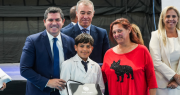 Orrego entregó las primeras 756 netbooks de las 25.000 destinadas a estudiantes de 5º y 6º Grado
