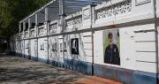 Las fotos del trabajo de limpieza del mural de Diego Maradona en el Bosque tras ser vandalizado