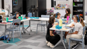 Las nuevas escuelas sin maestros y con IA de Miami: cuánto cuesta la matrícula anual