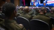 Trump instó a sus generales a vigilar el enemigo interior en Estados Unidos