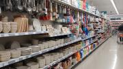 Supermercados liquidan productos de bazar desde $1.109 y hasta 50% de descuento