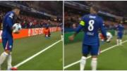 Enzo Fernández fue agredido con proyectiles en pleno partido de Champions League