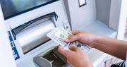 Los cajeros automáticos no permiten retirar dólares y el cambio solo se puede realizar en estos lugares de España