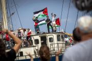 Barcos israelíes interceptan la flotilla con ayuda humanitaria rumbo a Gaza: Ataque inminente