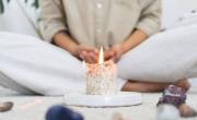 El ritual de limpieza energética que se volvió viral en TikTok y que solo necesita un vaso de agua