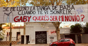 La historia del pasacalles que inició un noviazgo en La Plata y se volvió viral