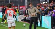 Eduardo Domínguez remarcó que “el equipo dio vuelta la página” pero lamentó las chances erradas