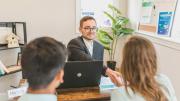Por la presión impositiva los créditos se encarecen en promedio un 20%