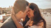 Qué significa limpiarse los besos, según la psicología