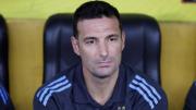 Problemas para Scaloni: un futbolista se lesionó y será baja en los amistosos de la Selección Argentina
