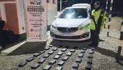 Un olor a pegamento delató un cargamento de 48 kilos de cocaína en Salta