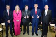 Dólar en alza, desplome y un riesgo país en ascenso: Washington reforzó su aval político a Milei en medio de otro temblor