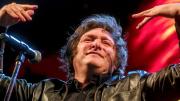 Al final, sí quería ser como Lali Espósito: Javier Milei anticipó que cantará en la presentación de su libro