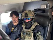 Con mameluco naranja y chaleco antibalas: las fotos y los videos del traslado a Argentina de Matías Ozorio, mano derecha de Pequeño J