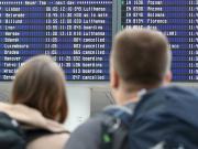 Cierran el aeropuerto de Múnich por avistamiento de drones: aviones varados y pasajeros en catres