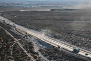 Precaución en Vaca Muerta: viernes con tránsito complicado por el traslado de un tanque gigante hacia Pampa Energía