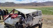 Tres muertos deja un choque frontal de dos minibúses en la carretera a Achacachi