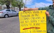 VIDEO.- El miedo se acabó: la tensión en una zona de La Plata donde hartos de los robos se plantan con los delincuentes