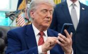 Trump reparte despidos y castigos a opositores