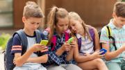 La alerta de expertos sobre los riesgos invisibles en adolescentes con el uso excesivo de celulares