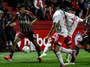 Argentinos Juniors no le ganó a Central Córdoba porque cuando Molina remató al gol un compañero le ahogó el grito