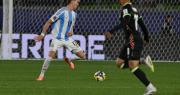 Con Valente Pierani titular y Juan Villalba desde el banco, Argentina goleó y pasó de fase
