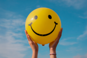 La sonrisa, clave para la salud integral