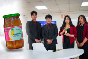 Estudiantes de Unifranz desarrollan Perpiña, un innovador almíbar de piña sin azúcar para el mercado gourmet