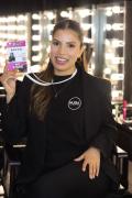 La boliviana Sofía Gala hace historia en los Premios Juventud
