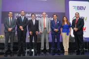 El mercado de valores impulsa el diálogo económico rumbo a las elecciones 2025