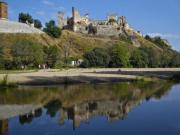 La joya natural de Toledo: tiene playa con un castillo milenario y vistas inolvidables
