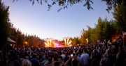 Nómade, la fiesta electrónica en pleno atardecer que redefine las salidas en La Plata