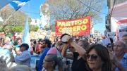 Los videos de las protestas y los incidentes en la visita de Javier Milei en Santa Fe: hay al menos cuatro detenidos